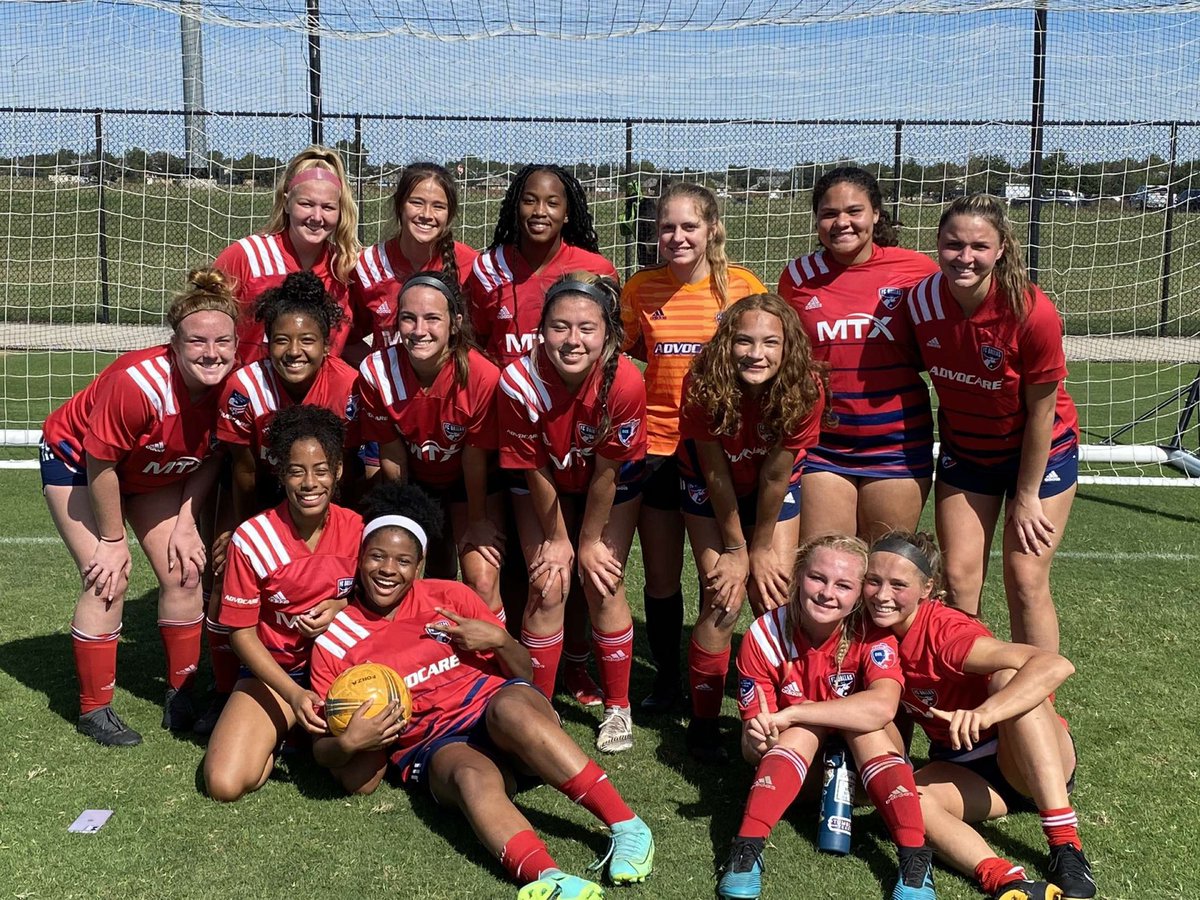 Layla Hansen tweet media