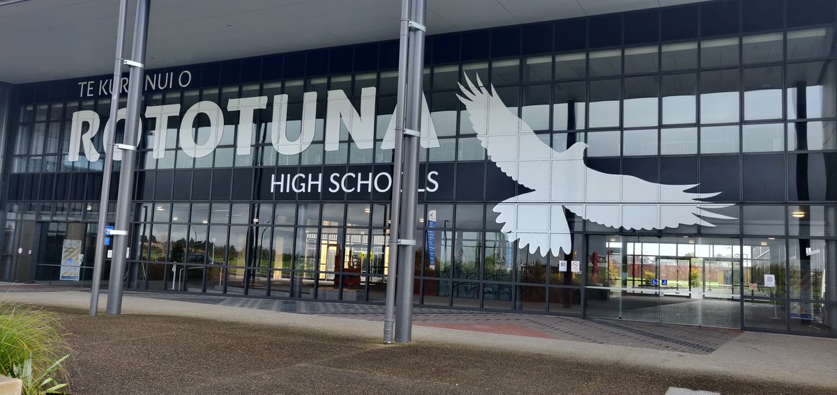 Not quite how I imagined my first day back to be like, but I am so excited to be home! Super grateful to be given this opportunity and cannot wait to get amongst the action! 😁