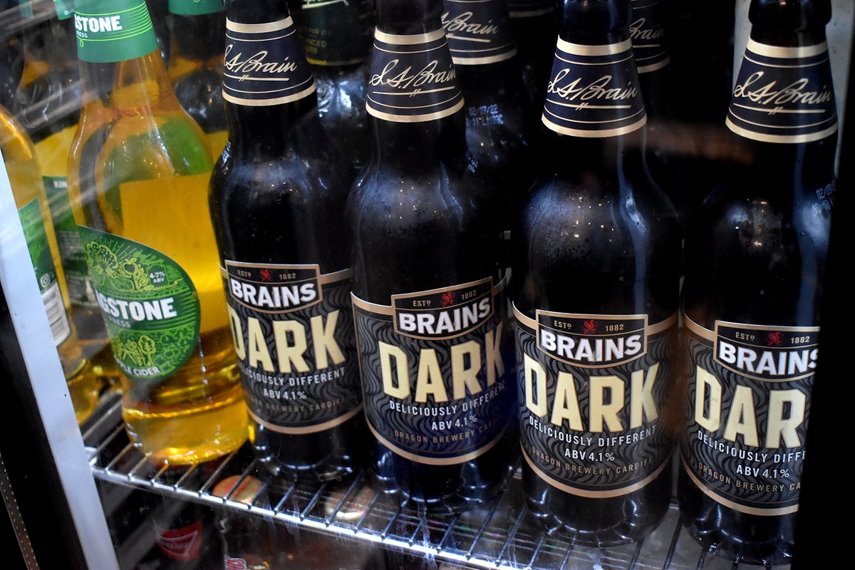 legendscardiff's tweet photo. We keep our fridge's regularly stocked with all of your favourite beers, lagers and ciders at Legends :) https://t.co/auEcEuLJsQ