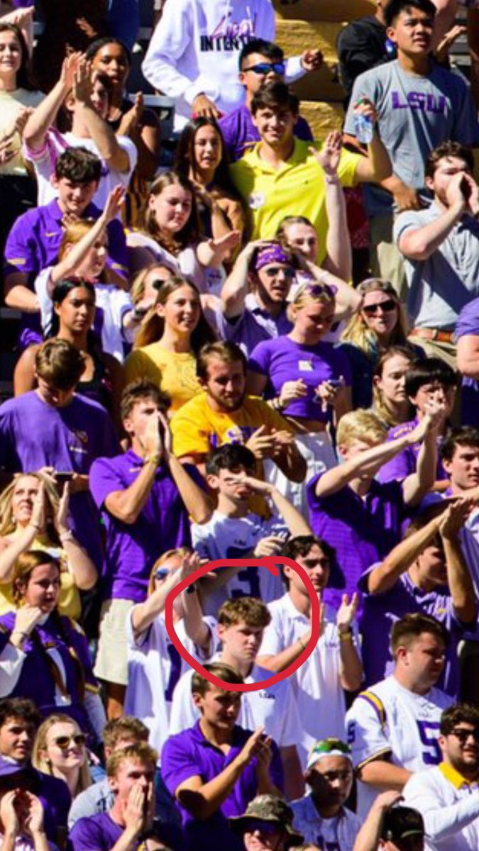 blackthunder202's tweet photo. @Blakepthaguy Bro hates coach O 😭 https://t.co/ET8RqFLxFV