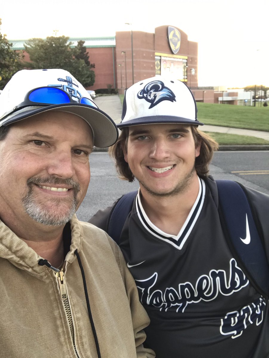 ToddCorley5's tweet photo. Great to see @LukeCorley21 at their first games this fall.  Blue Mountain vs Murray State at Murray, Kentucky. @eastcoastbball @FlournoyCody https://t.co/wCgalS38BX