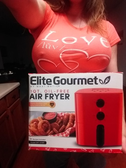 Thank you very much my mystery person for getting me a Air Fryer from my Amazon wishlist. I plan on using<a href="/tag/perfect"class="tags"><span>#perfect</span></a>