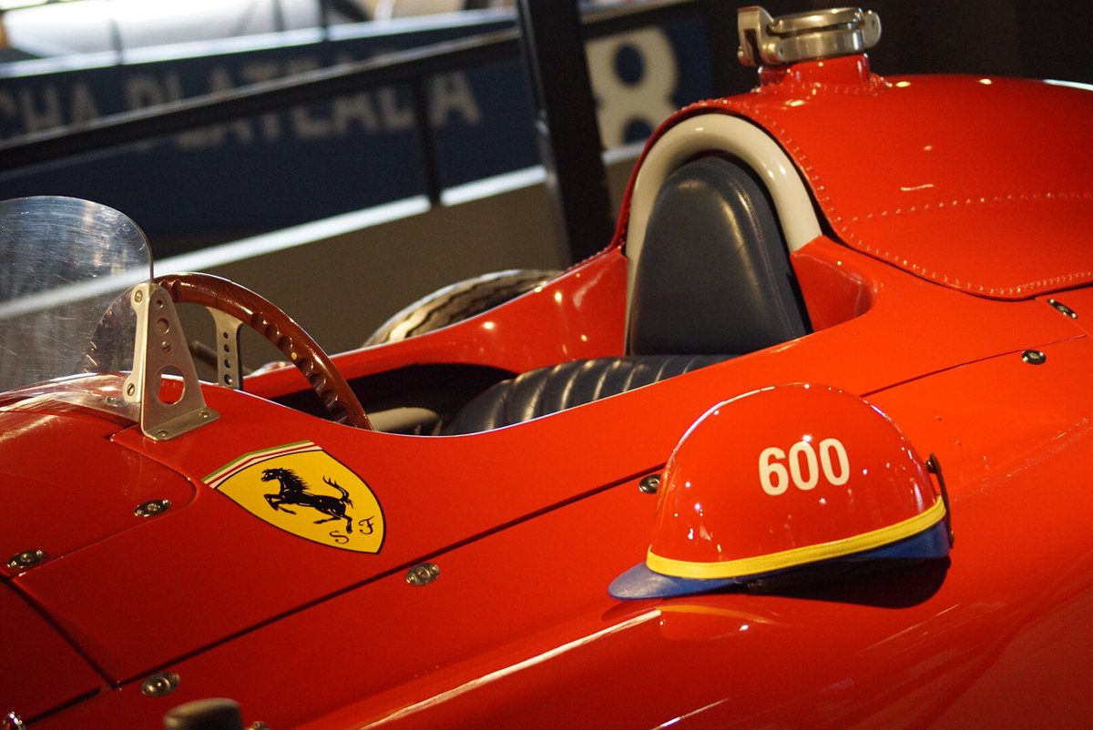 f1vintageart's tweet photo. #MM56 is also part of the New Spirit Line made exclusively for Suixtil.
Handcrafted with Pride
#ferrari #fangio #jmf #car #recreation #handcrafted #600 https://t.co/ZbCoFZxQT8