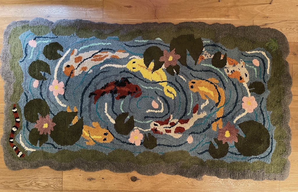 andreabottigoni's tweet photo. a koi pond rug i made 🌸🐟💕🐸 
4.5 x 8.5 ft ✨🧶 https://t.co/PCPCpdS6A3