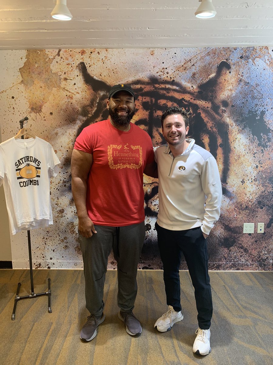 My guy Miki has <a href="/573tees/">@573tees</a> rocking and rolling!! Check him out in Alley A in downtown CoMo. He’s bringing the 🔥 and more is on the way. A great partner to <a href="/PowerMizzoucom/">PowerMizzou</a> .