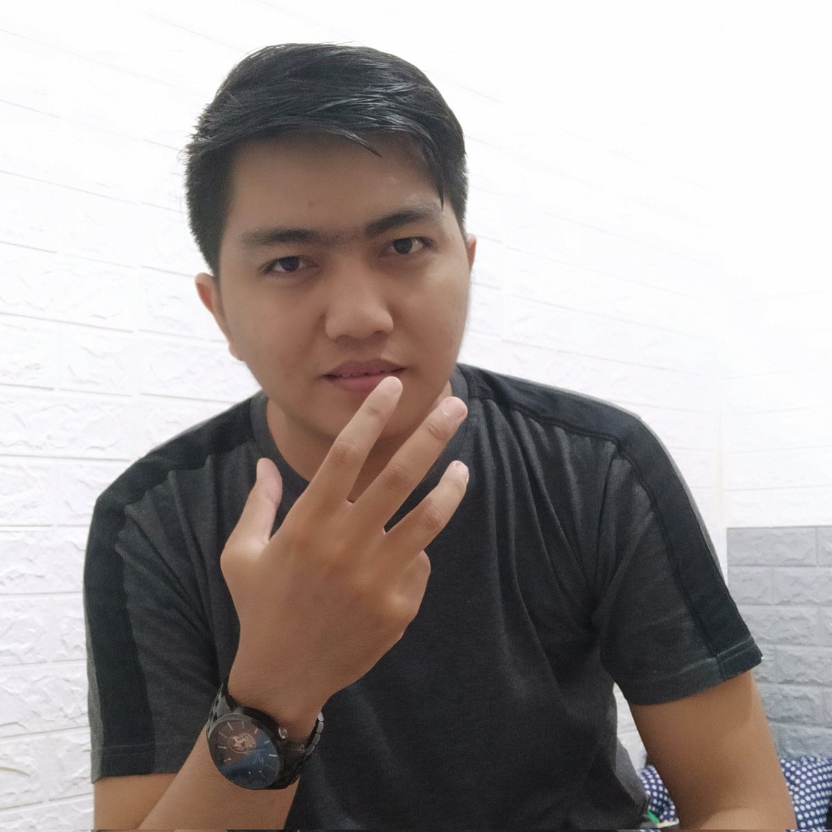 DarmaKusuma2202's tweet photo. #FotoProfilBaru https://t.co/uhYa3wOxyD