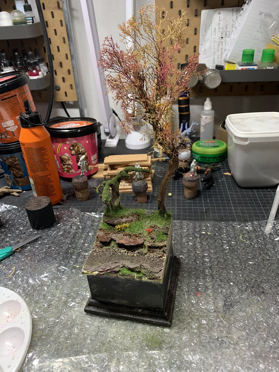leoghann's tweet photo. Some more wips of this little forest diorama! 

#diorama #wip https://t.co/A83O6D9OsU