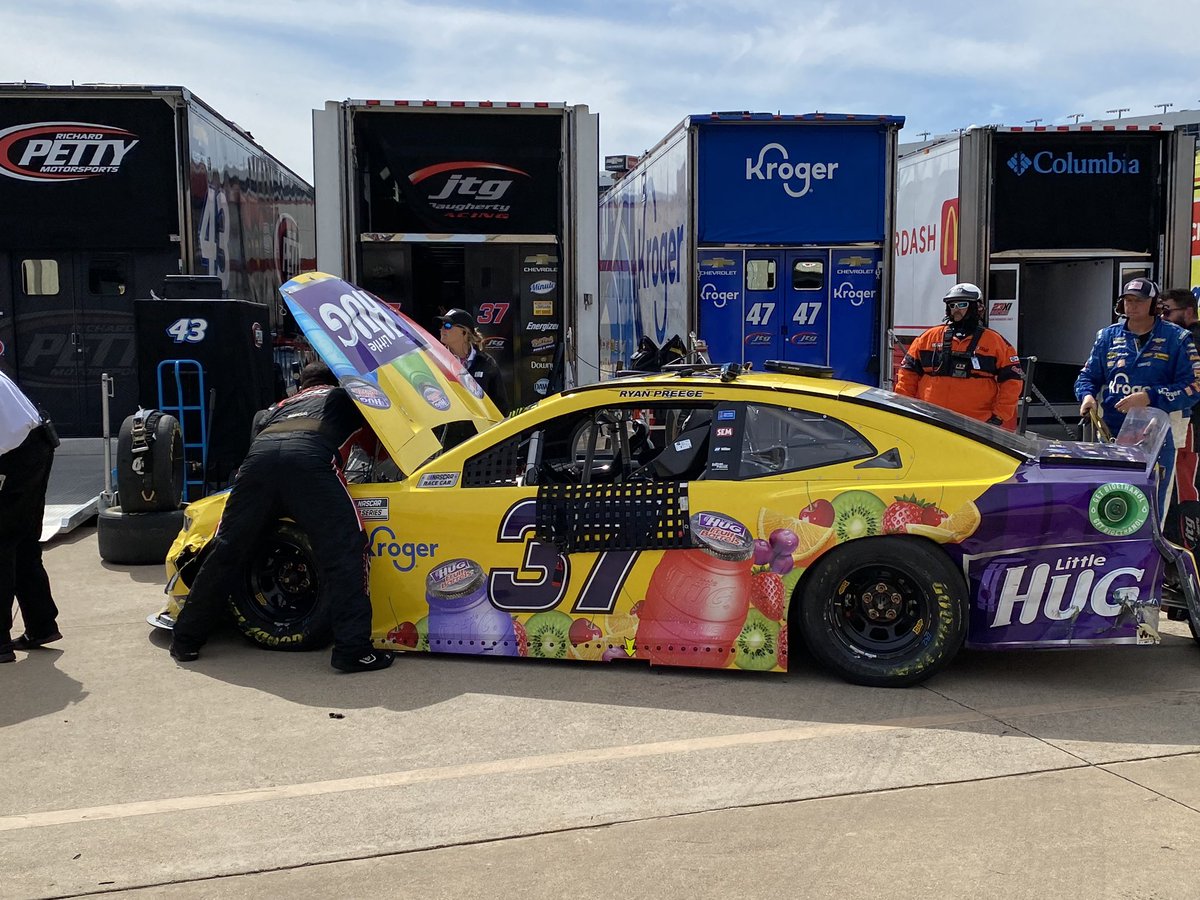 HYAKMotorsports's tweet photo. Tough break @TXMotorSpeedway. We’ll put this one behind us the best we can and look ahead to @kansasspeedway.
#AutotraderEchoPark500 | #NASCAR | #LittleHug https://t.co/JEFWYL685i