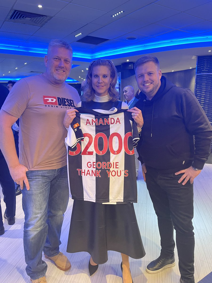 Advance_FASS's tweet photo. Great to meet Amanda at todays match again Tottenham and the hospitality shown by the club. #NUFC https://t.co/vnaqwnGUwL