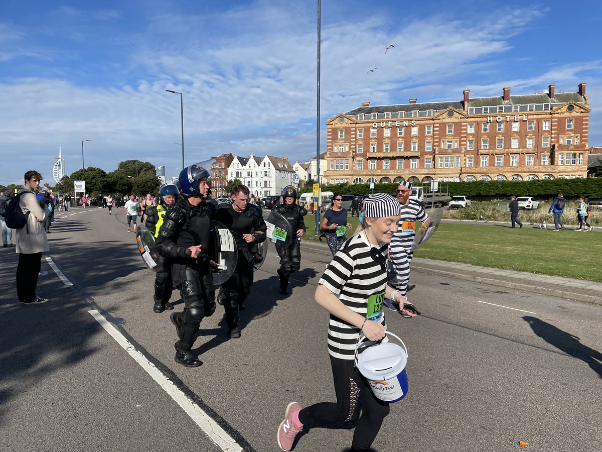 lucy_stoneley's tweet photo. @Great_Run #GreatSouthRun 2021! https://t.co/tUA7C95QZm