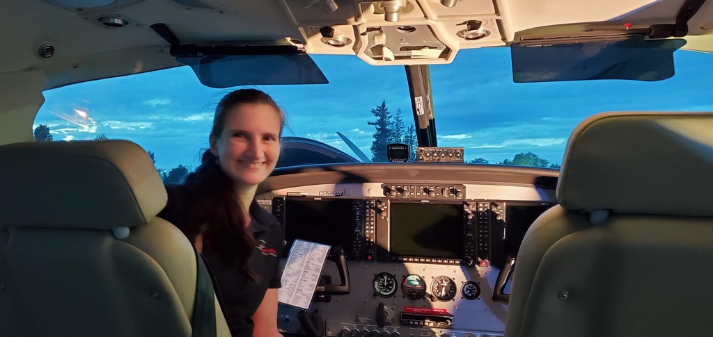 AnnaSkyDancer's tweet photo. Here I am in the cockpit of MAFs new #CessnaCaravan! What a beautiful aircraft.
.
#MAF #annaskydancer #AnnaSerbinenko #pilotlife #pilot #piloteyes #aviation #pilotview #instapilot #lifeasapilot #whyifly #avgeek #pilotstyle #femalepilot #womenaviators #pilotgirl #aviatrix https://t.co/eX5dfrmiQM