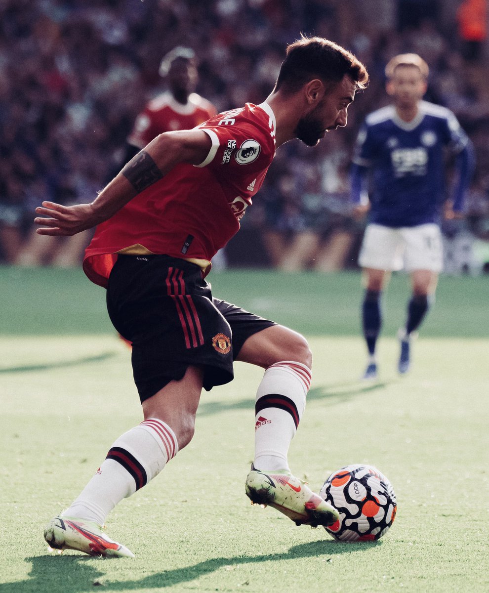 B_Fernandes8's tweet photo. We can only raise from this series of negative results by standing together and United. That’s what we’ll do. #mufc https://t.co/dgEoLsR4Jb