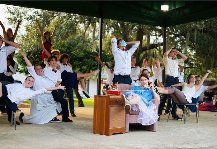 Don’t miss this Golden Age Musical live at WPHS on Oct 21st Oct 23rd Oct 24th.  Tickets on sale at teachtix.com/wphs/damn-yank…
<a href="/OCPSnews/">ocpsnews</a> @hsdocps <a href="/WheresArnoldWP/">Matthew Arnold</a> <a href="/ucfalum/">Angie Gallo</a> <a href="/DrBorder_OCPS/">Harold Border</a> <a href="/WinterParkFla/">City of Winter Park</a> <a href="/WPChamberFL/">Winter Park Chamber</a>