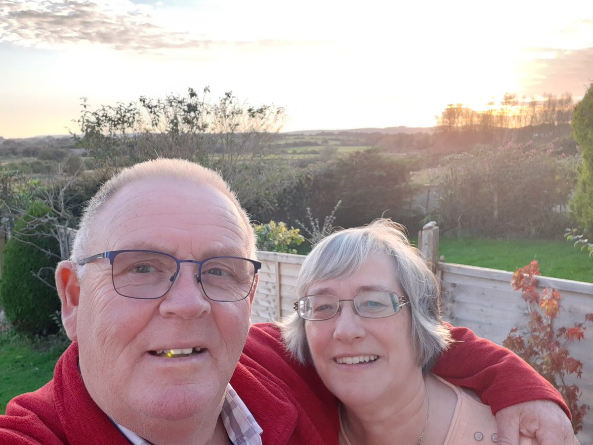 Lovely sunset from back garden tonight