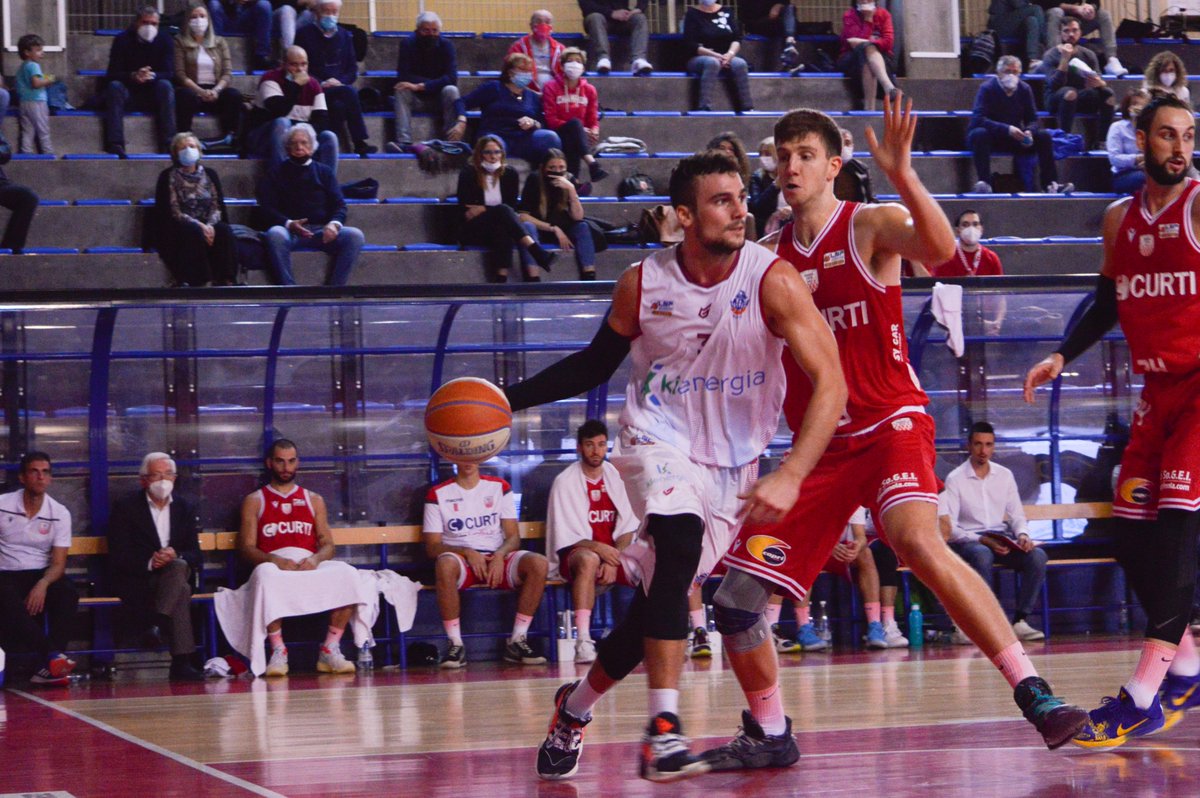 La Ncp si arrende all’Andrea Costa 84-75.

Leggi la #News completa 👇
bit.ly/3jaS4vm

<a href="/LNPSOCIAL/">Lega Nazionale Pall</a> 
#KienergiaRieti #NpcRieti #PassoDopoPasso #SerieB #Lnp