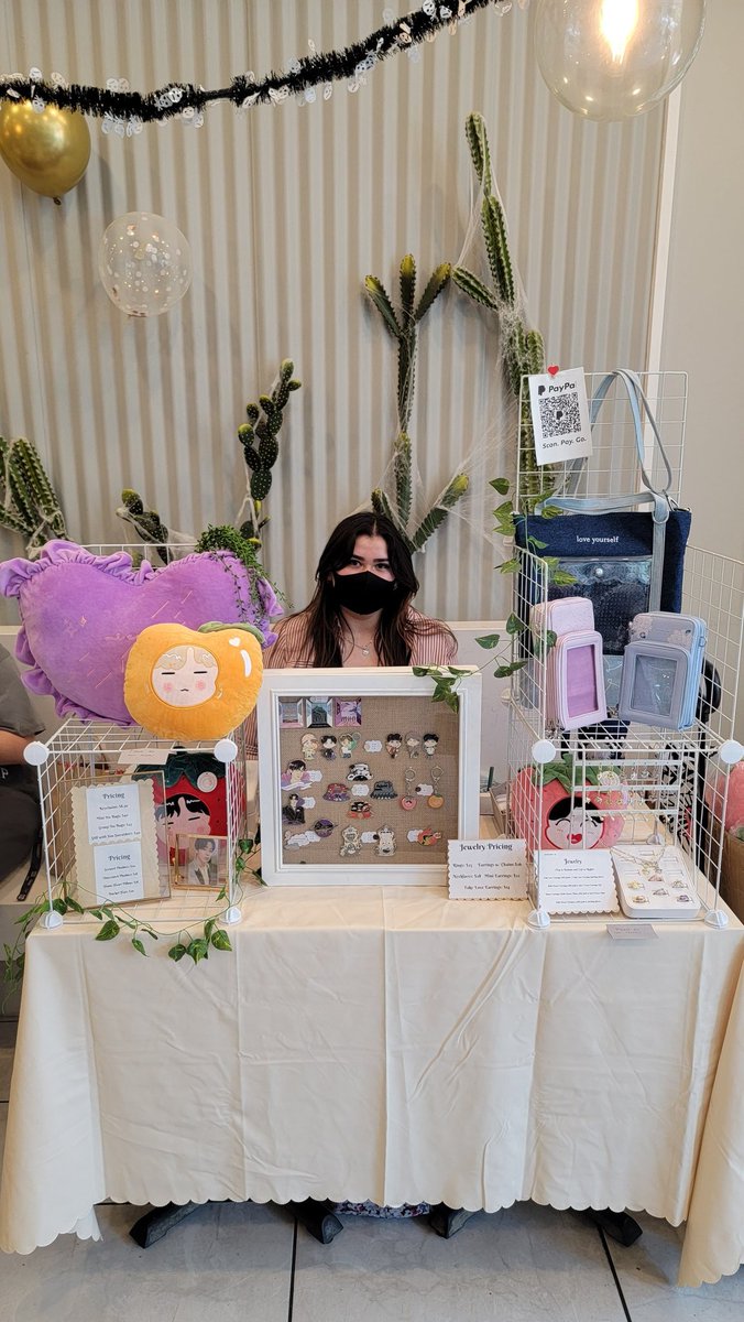 Chicago/Midwest Army, I'll be here for a few more hours at the lovely jimin event! It was so nice meeting some of you 🤍

Thank you for hosting @pjm_swan <a href="/eventsbynamu/">BTS is 7</a>