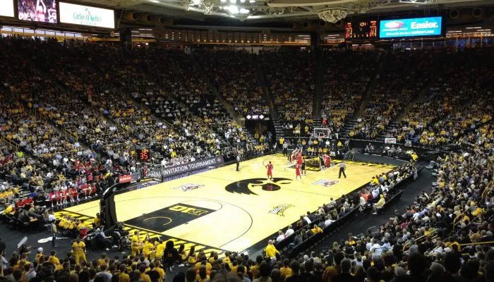 Blessed to receive an offer from the University of Iowa! #gohawks <a href="/IowaHoops/">Iowa Men’s Basketball</a>