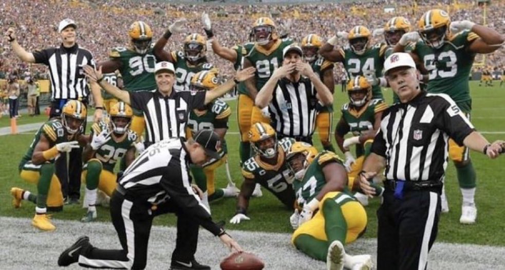 DrunkRyanPoles's tweet photo. @BarstoolBigCat @NFL That’s a flag for anyone not named Tom Brady or Aaron Rodgers #GoRefGo https://t.co/ufUU9xFfyb