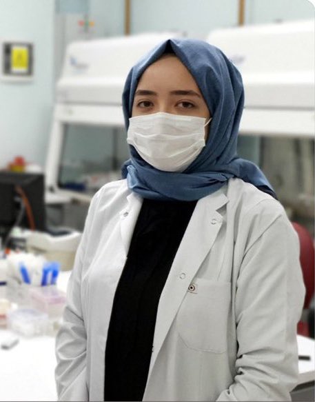 Tıp fakültesi 5. sınıf öğrencisi Ümmühan Zeynep Bilgili, kan uyuşmazlığı tedavisine kesin çözüm buldu.

Tebrikler Ümmühan, magazin kadar dikkat çekmesede biz paylaşalım..👏