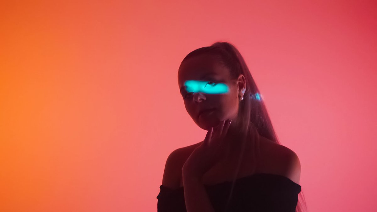 pullnway's tweet photo. New EP "Loud Silence" coming out NEXT THURSDAY, surprise surprise! Pre-save, pre-order or pre-add NOW! https://t.co/hMqCRfqa7s #pullnway #newmusic #spotify #applemusic #deezer #YouTubeMusic https://t.co/B9jKFoYK0W