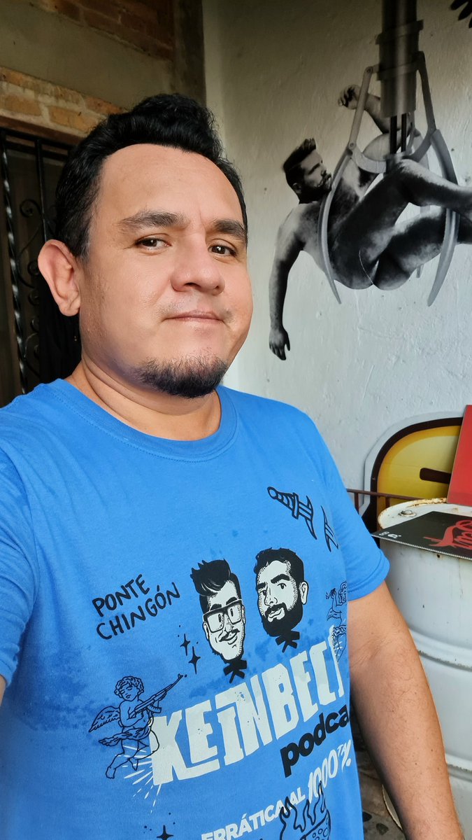 mrqu's tweet photo. Domingo, pero a que costo?
#PuertoVallarta #EnCasa #CachetoncitoQu #PonteChingon https://t.co/oOz58AjBrq