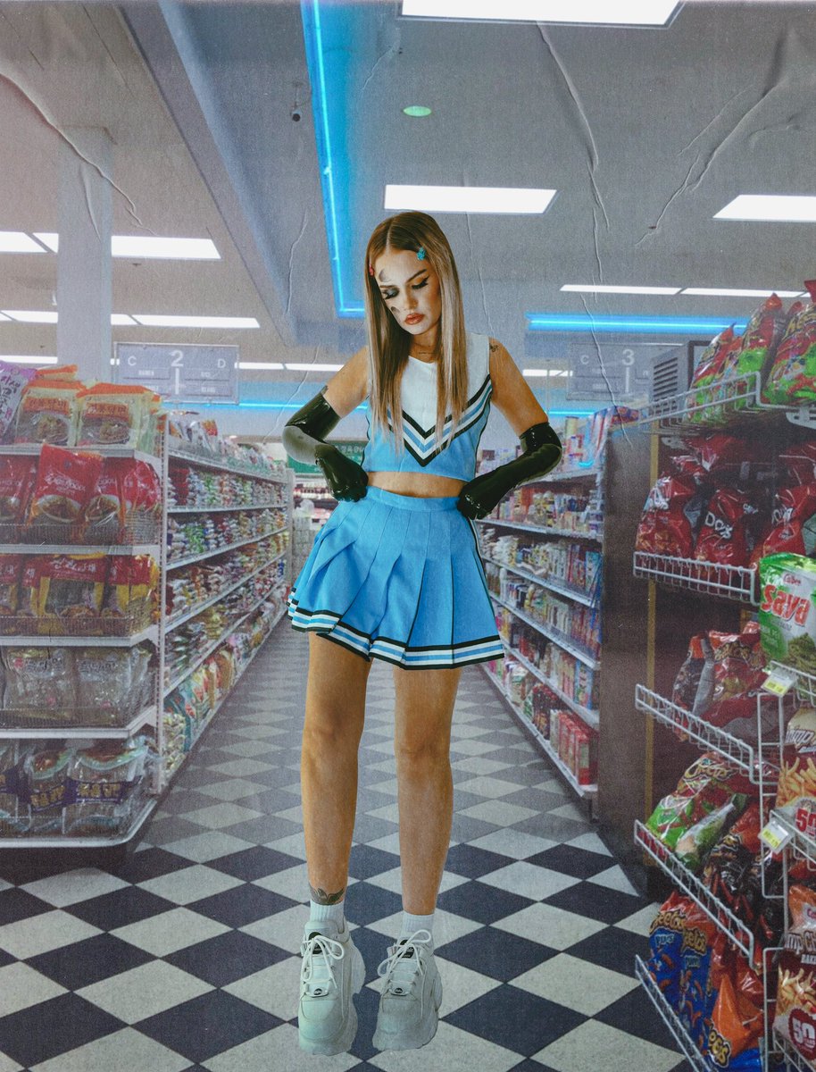 ASH LEVI♡ tweet media