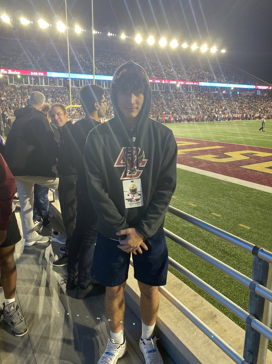 Awesome gameday visit at @BCFootball yesterday! Thanks to @CoachDailey_A6O @CoachSDuggan & @CoachSHuggins for taking some time to talk Boston College Football with me!