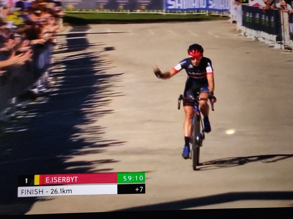 Very strong race <a href="/larsvanderhaar/">Lars van der Haar</a>! 2nd place. Back on track 💪 <a href="/ToAerts/">Aerts Toon</a> takes 4th in Iowa City 

#CXWorldCup #PodiumBoone