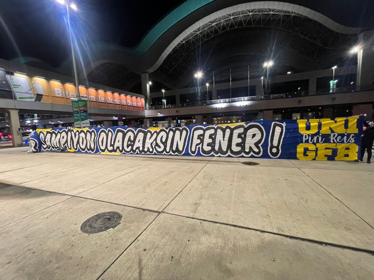 gencfborg's tweet photo. SON NEFESİMİZE KADAR FENERBAHÇEMİZİ SAVUNACAĞIZ!

📍SABİHA GÖKÇEN https://t.co/ogCFkvtz9S