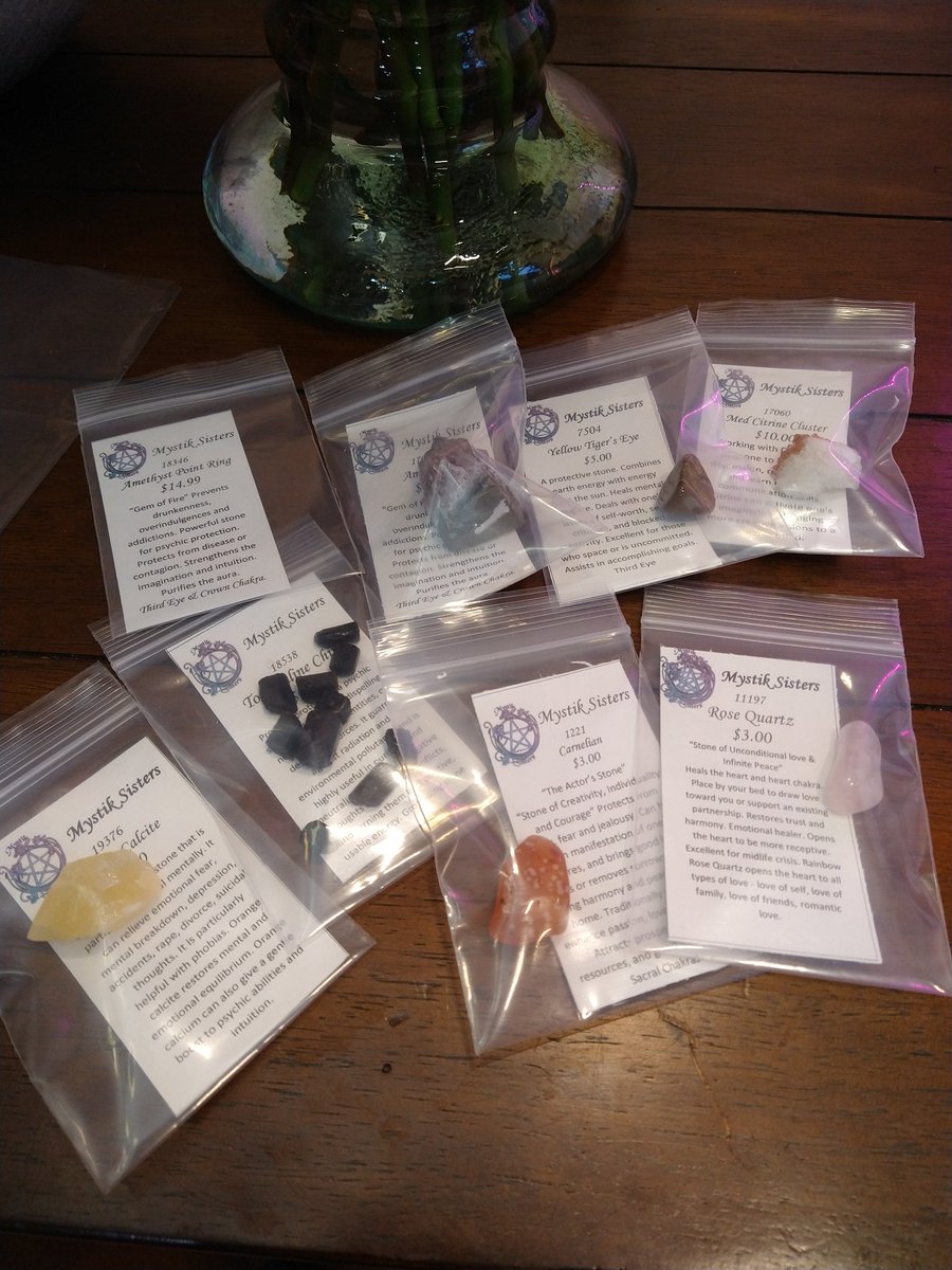 aquariusnancy's tweet photo. Love  #MystikSisters 3475 N Dixie Hwy , Oakland Park, FL 33334 #Crystals #Work #Intentions #Peace https://t.co/XmO53NgF6N