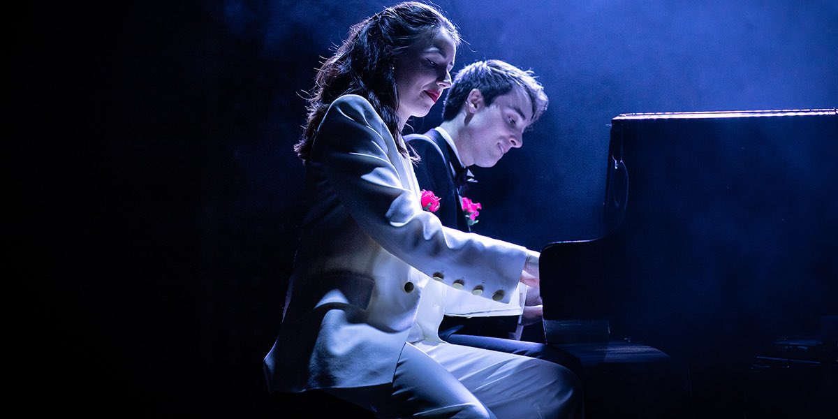 Very pleased I managed to catch the final performance of <a href="/L5YearsUK/">The Last Five Years</a> this afternoon.  So moving, and <a href="/Oli_Higginson/">Oli Higginson</a> and <a href="/mollyblynch/">Molly Lynch</a> are absolute stars. Excited to see what they both do next. ⭐️