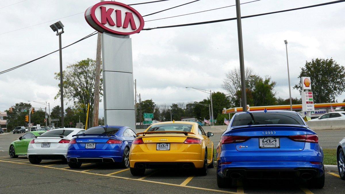 Car Waffle tweet media
