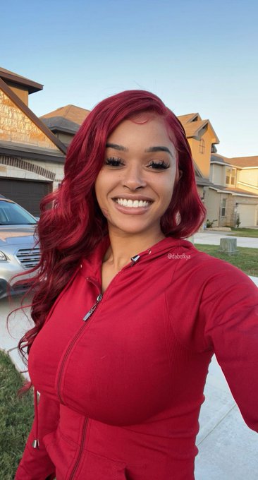 some wholesome shit ❤️ https://t.co/Ofj6i9sv0x<a href="/tag/tittytuesday"class="tags"><span>#tittytuesday</span></a>