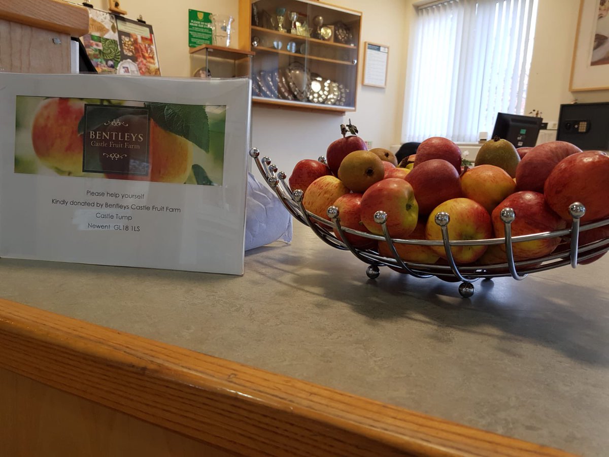 newentschool's tweet photo. A huge thank you to Bentleys Castle Fruit Farm, in Newent, for the generous donation of apples for students and staff. We really appreciate this community support. 👏👏 https://t.co/NuuAeZfG8h
