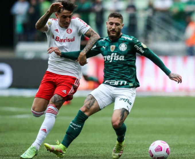 FB7cp_zXsAUnE7g?format=jpg&name=small