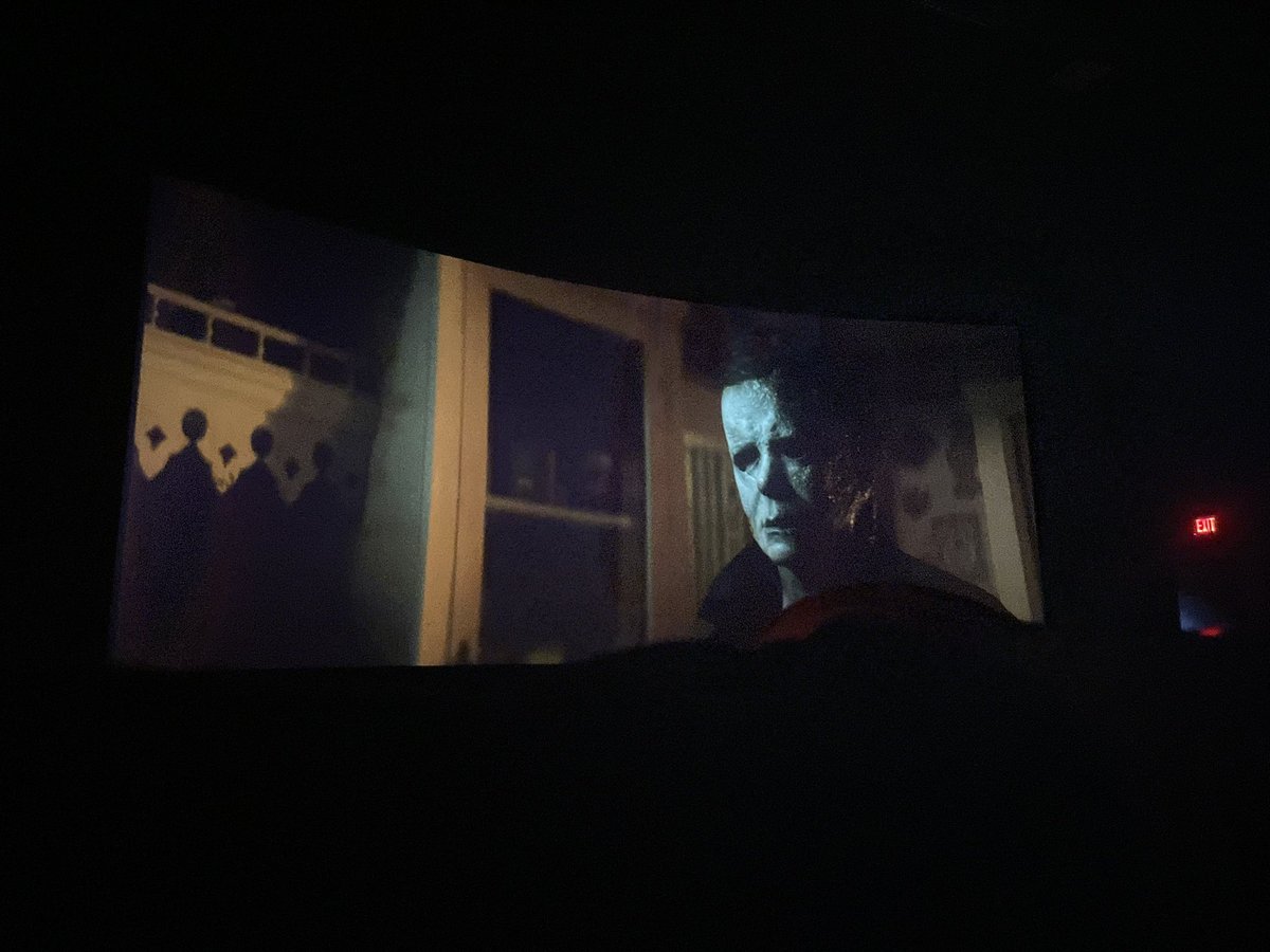 NEMSY_VISION's tweet photo. Very dope movie! Took it back to that nostalgic look and feel!! Gr8 move! https://t.co/TkfIf1F2f8