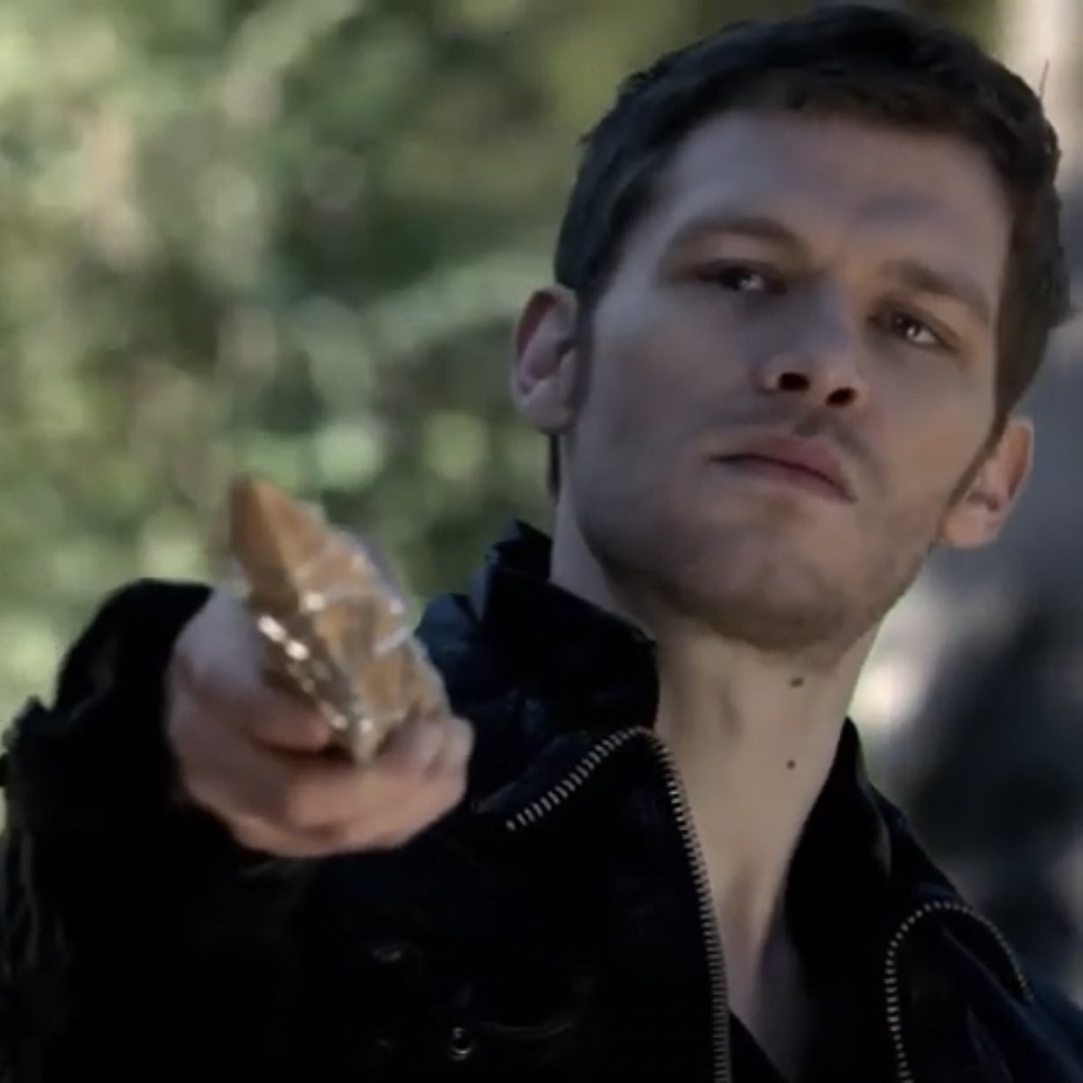 ً (@klausdailys) on Twitter photo 