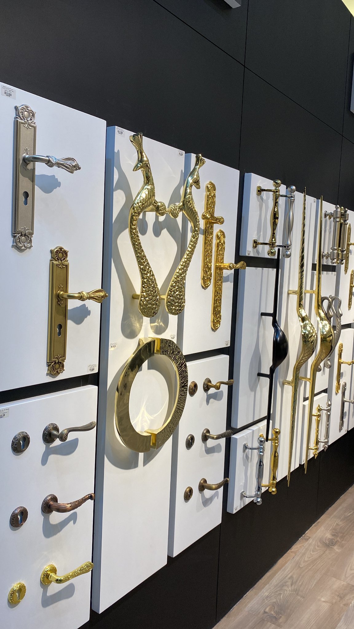 مسكات ابواب و كوالين Kardesler Sa Twitter