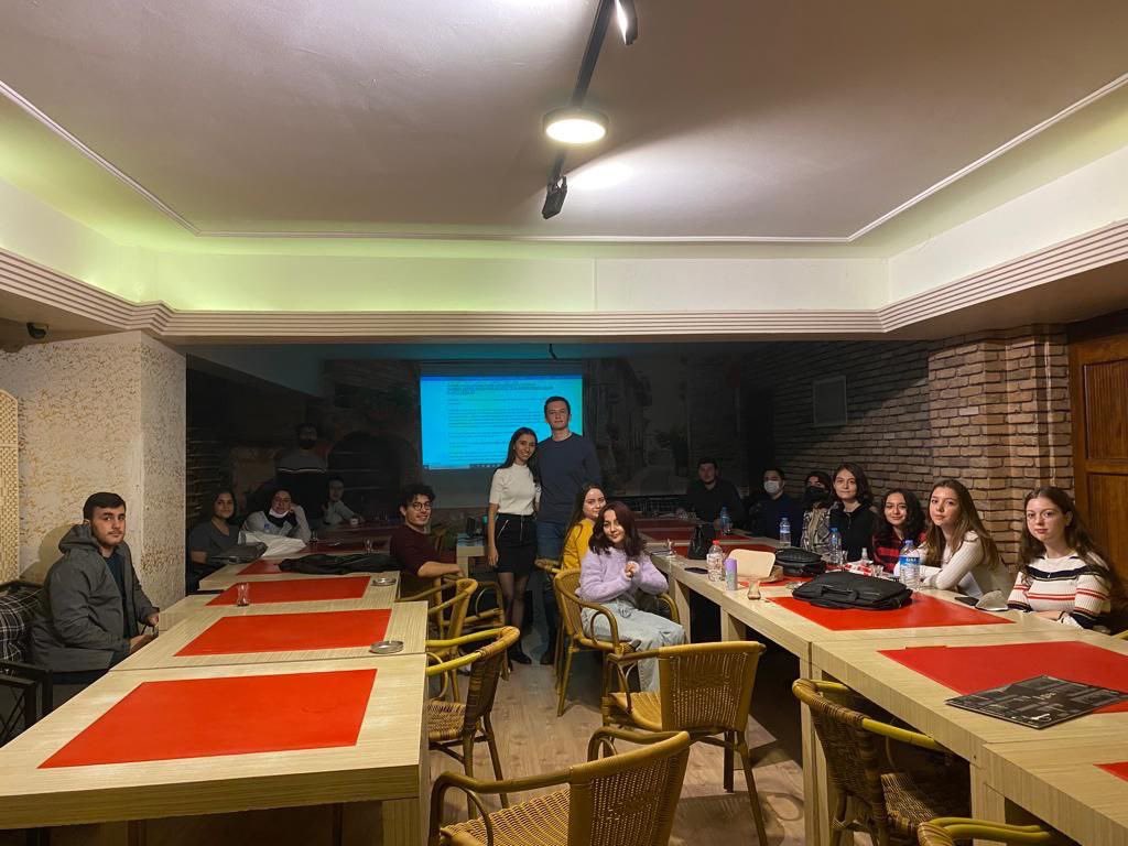 Hukuk Atölyesi Kulübü Meclis Simülasyonu Komisyonu Kanun Okuma Atölyesini gerçekleştirdi🥳🥳 <a href="/iumeclistv/">iumeclistv</a>