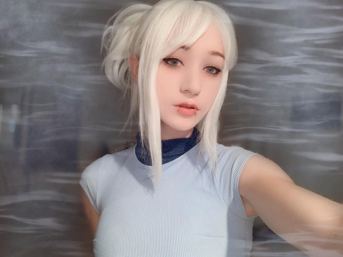 Watch sminky's leaked NSFW photo on TwXstars