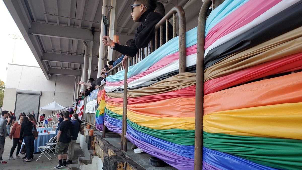 AngelaMarie_72's tweet image. Capital pride!  #Colorfest @CapitalPrideDC