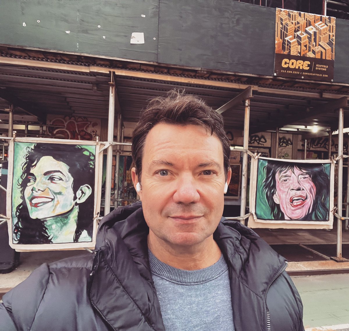 RickKellyMusic's tweet photo. Catching the NYC rainbow with two of my favorites https://t.co/FYr5yskvZz