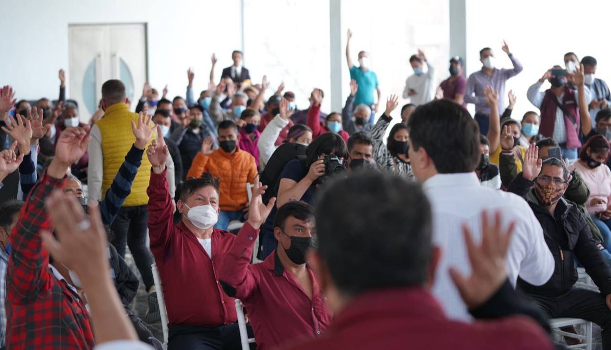 YulyMarquesse's tweet photo. Todo #Mexico tiene #CorazonMorena ¡Mi líder @mario_delgado 🇲🇽! ¡Mi presidente @lopezobrador_! #YoSoy4T👌#ComitesDefensa4T https://t.co/1eCYXDwSdw