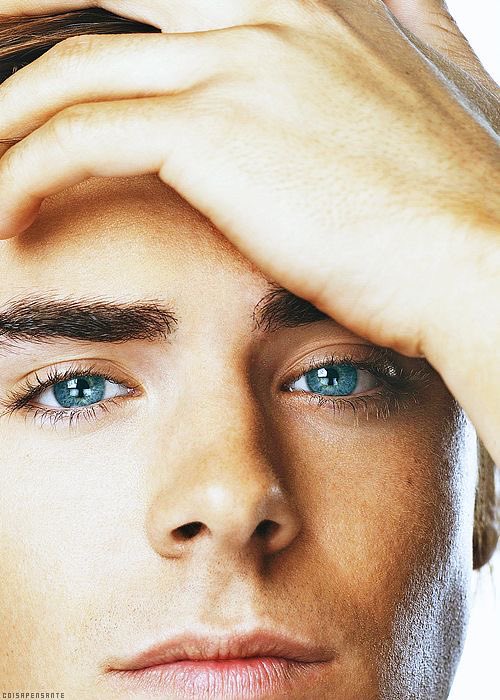 Happy Birthday to Zac Efron! 