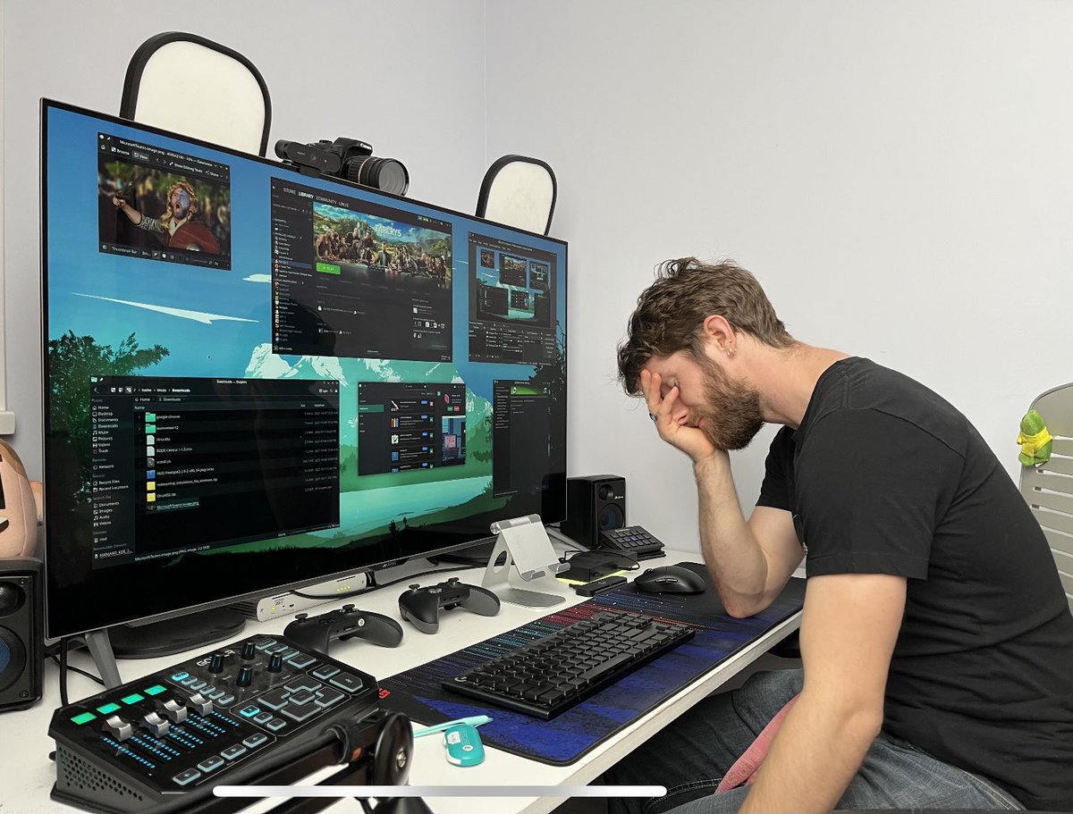 LinusTech's tweet image. What has Linux Linus gotten himself into this time?!