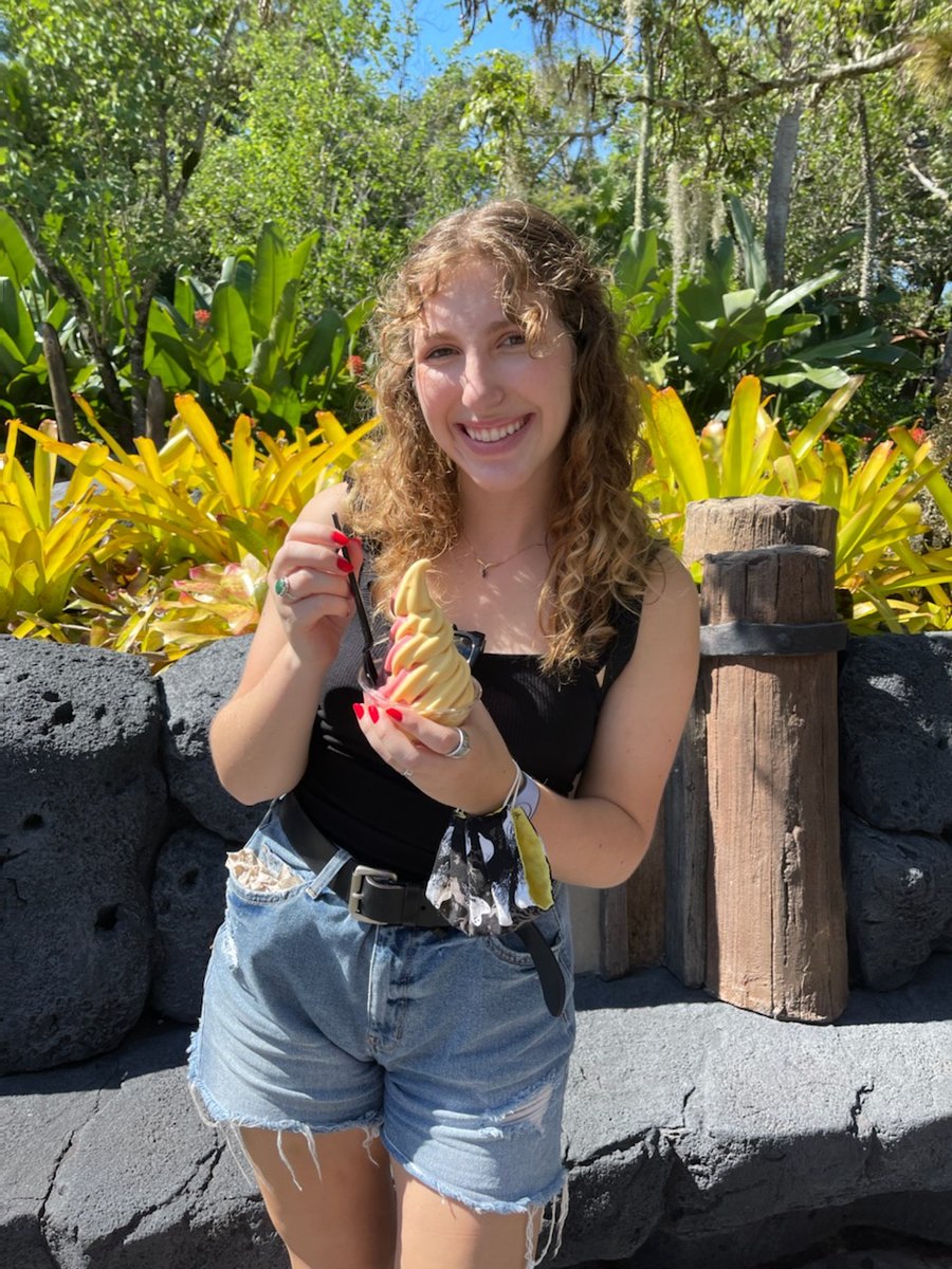 Tomorrow, Katie Kobold will be taking over the Singing Hoosiers' social media stories! Katie is a second year member from Avon, IN studying Psychology. 

Tune in tomorrow for a great takeover!