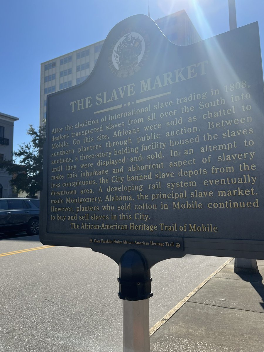 Lilli709153251's tweet photo. With as many times as I’ve explored downtown, I never realized how many historical landmarks are sprinkled throughout the city. This field trip has expanded my perception of Mobile and I will be continuing the Dora F. Finley African-American Heritage Trail very soon! #AFRusa21 https://t.co/6PrNrjDozW