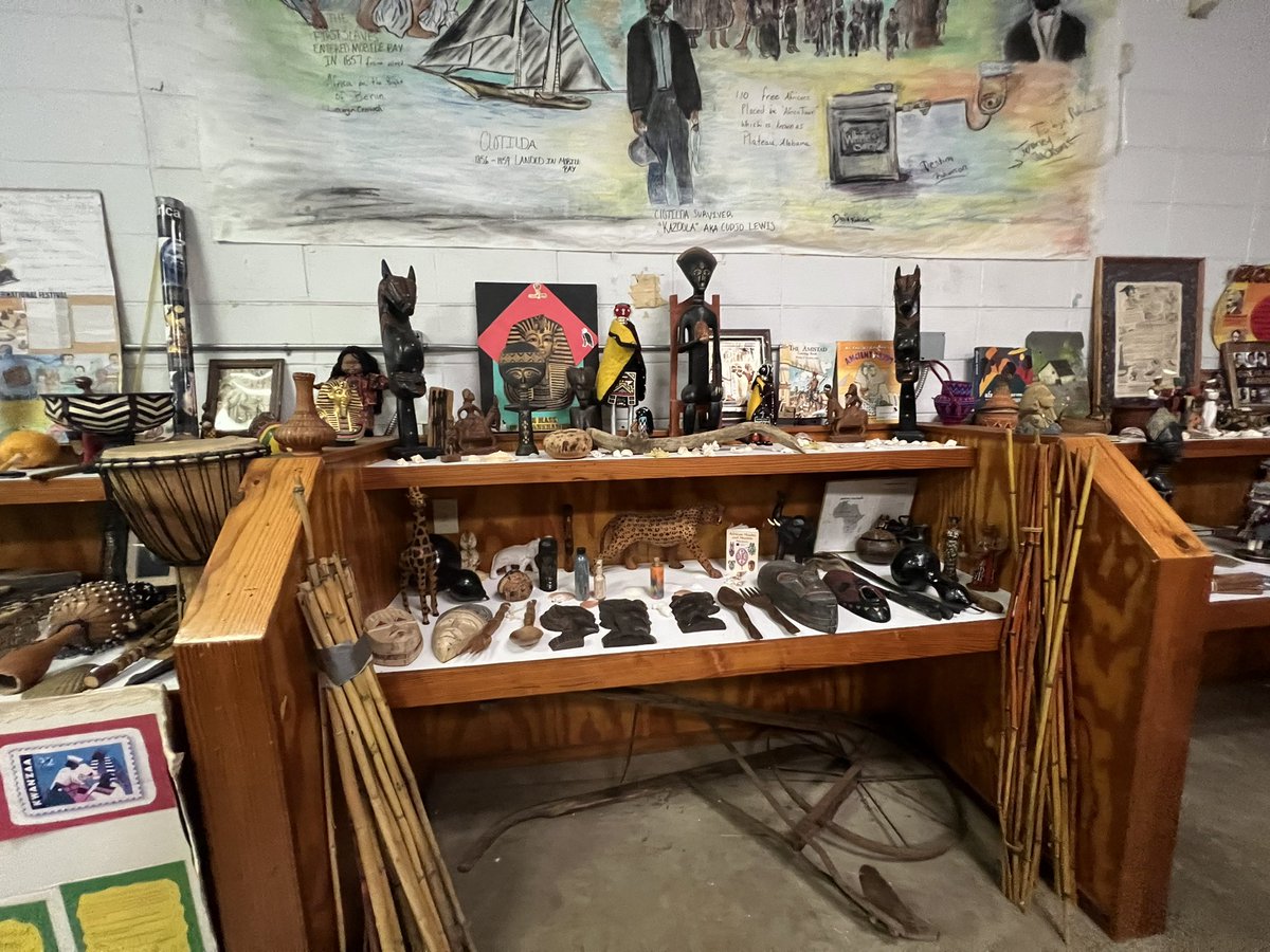 Lilli709153251's tweet photo. A big thank you to Mr. Cleon Jones for letting my classmates and I visit the Whippets Den at MCTS and experience the tremendous displays of African artifacts and memorabilia. #AFRusa21 https://t.co/lt8umSKZzG