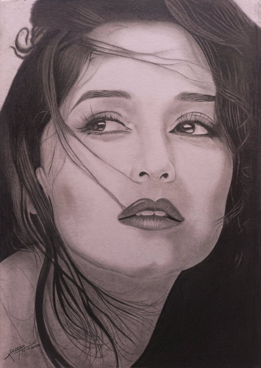 SaddamM75117427's tweet photo. Realistic sketch work 
@madhuridixitnene 
 I hope like this portrait.
#art_hyperrealistic #drawingpencil #pencilsketch #artist #paintingprocess #drawing_pencil #artwork_in_studio #madhuridixit #kala #sketch_daily #sketchbookproject #paintings #oilportait #coloure #acrelicpaint https://t.co/WY1mVFg1WQ