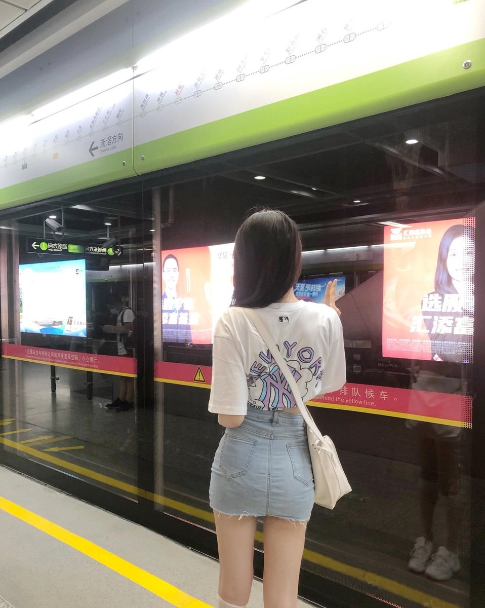 最美反差照报价帖，评论区晒出最反差的你，看谁更受欢迎，推友们愿意出多少钱玩你或者打赏你，欢迎金主赞助第一名奖品，有高质量字母圈母狗群，欢迎母狗和高情商高质量推友加入。 #反差 #反差婊 https://t.co/w7XVjlxBIL